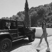 Черно - белая эротика с оттенком романтичности)