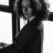 Черно - белая эротика с оттенком романтичности)