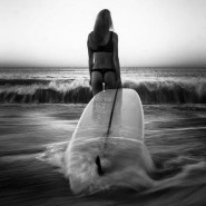 Черно - белая эротика с оттенком романтичности)