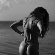 Черно - белые эротические фото