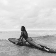 Черно-белые эро-фото