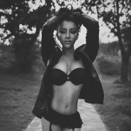 Большая подборка черно - белых эро - фото