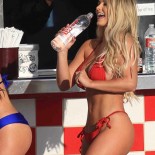 Kinsey Wolanski (Кинси Волански)