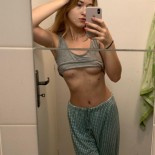 Молодые и свежие попы