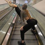 Попастенькие молодые девушки