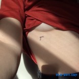 Попки молодых девушек