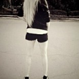 Попы молодые, свежие