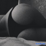 Молодые и манящие попы