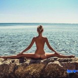 Молодые и манящие попы