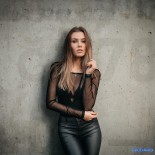 Обнаженные и красивые