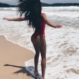 Весенние и эротичные красотки