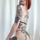 Полуобнаженные красотки