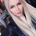 Горячие женские тела в эротическом стиле