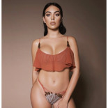 Огромный выбор фото с моделями различных типов и форматов