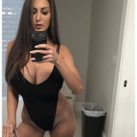 Огромный выбор фото с моделями различных типов и форматов