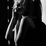 Новая подборка шикарных ню-фотографий