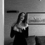 Отборные ню фото. Июнь 2021