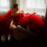 Сколько тайн и горячего желания таится в глазах этих длинноногих красавиц