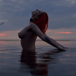 Сборник эротических девушек 100 штук.