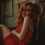 Обнаженные эротичные женщины