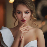 Обнаженные эротичные женщины