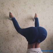 Молодые обнаженные девушки