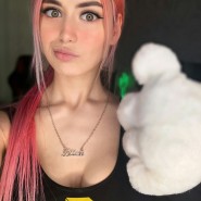 Приятные и голые девицы