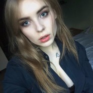 Приятные и голые девицы