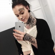 Голые картины