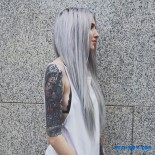 На голых девушках картины