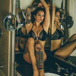 Девушки с тату