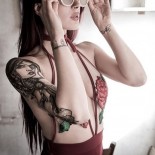 Девушки с татуировками