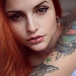 Татуированные девушки