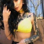 Красивые и обнаженные девушки с тату