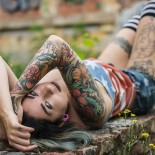 Голые и с тату