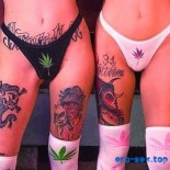 Голое, красивое тело с тату