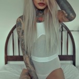 Подборка голых девушек с тату