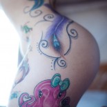 Обнаженные девушки с тату