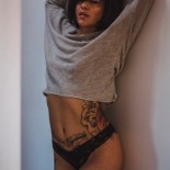 Голое тело с tattoo