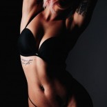 Тату на голых телах