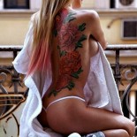 Красивые девушки с тату