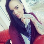 Эротичные и татуированные девушки