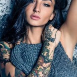 Эротичные и татуированные девушки