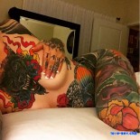 Голые, красивые, с тату