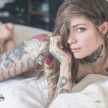 Голые, красивые, с тату