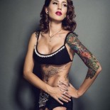 Красивые татуированные девушки