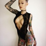 Голые девушки с тату на теле