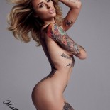 Голые девушки с тату на теле