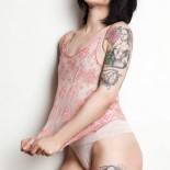 Татуированные, голые и сексуальные