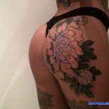 Татуированные голые девушки